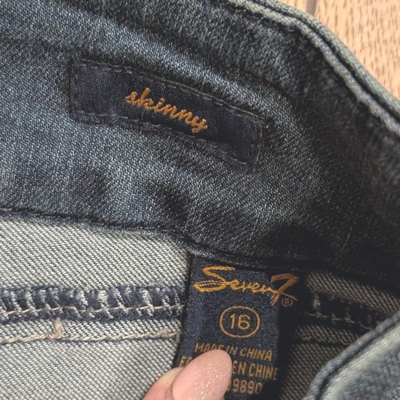 Seven 7 Plus 16 High Rise Skinny Jeans  Tummy‎ Slimming Faded Wash Stretchy - Picture 3 of 6
